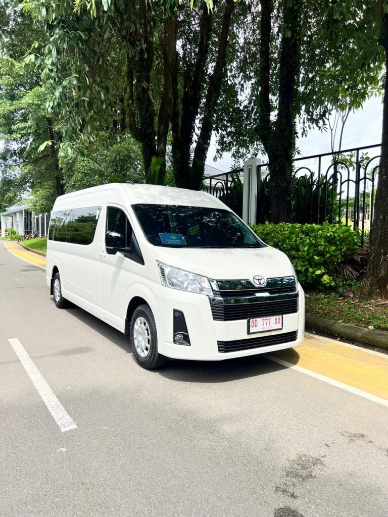 Mobil Hiace Untuk Mudik