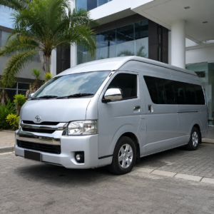 Tips memilih jasa rental Hiace