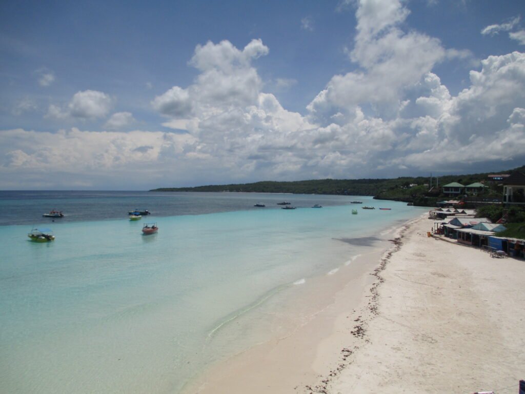 Destinasi wisata terpopuler di Makassar